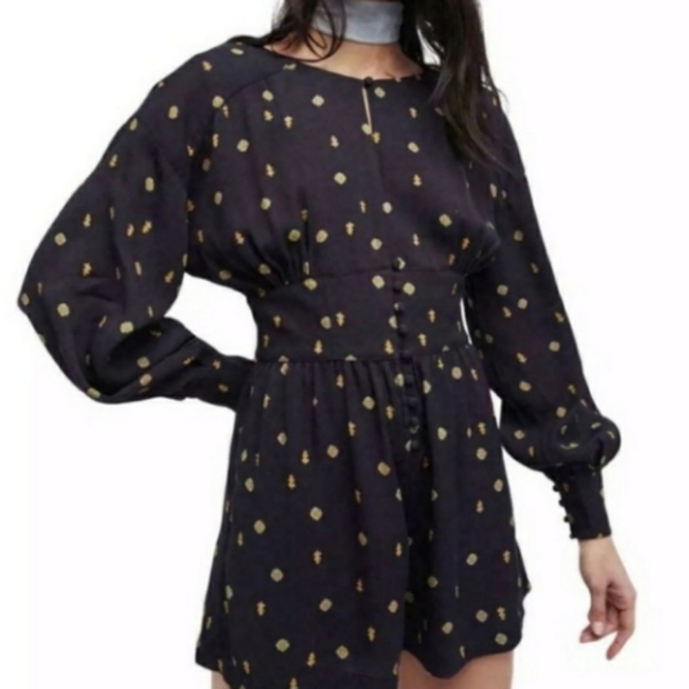Free People Love Grows Longsleeve Keyhole Cuffed Shorts Romper Black Small